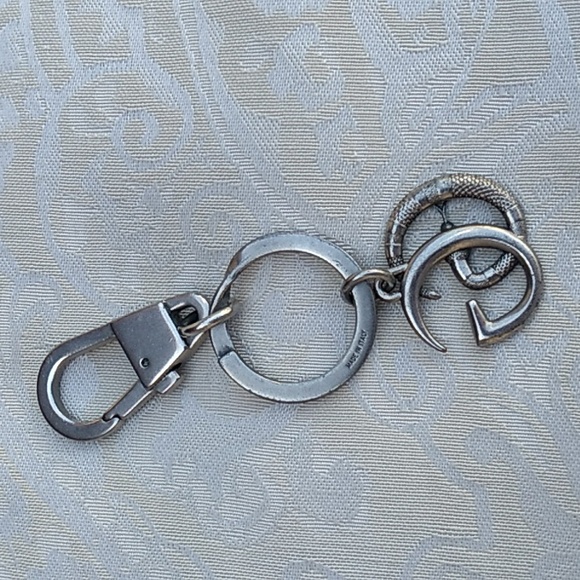 Gucci Keychain - Picture 6 of 9